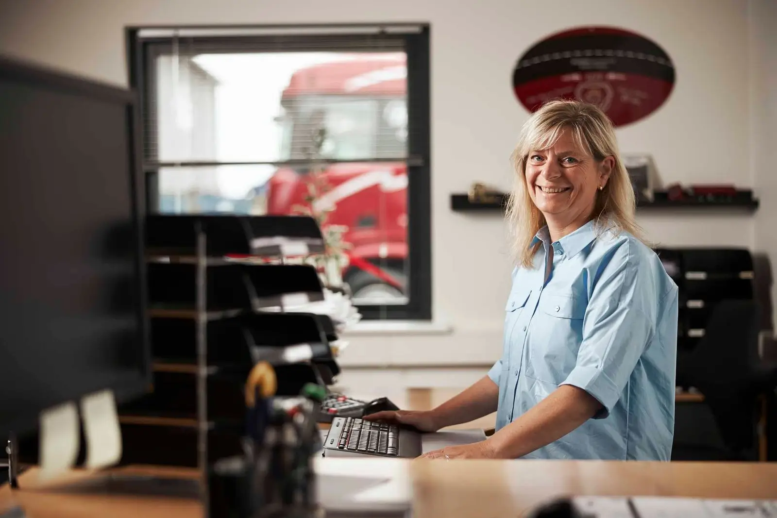 Anna Marie Hansen, kontor og bogholderi